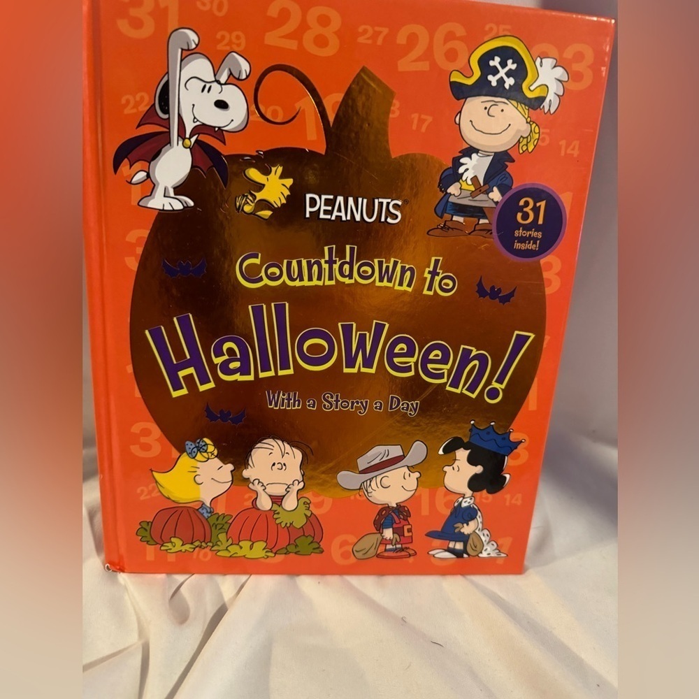 peanuts Halloween book